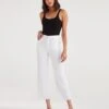 7 For All Mankind Cropped Alexa With Cut Off Hem In White Runway -Sleek Fit Style 375e5969a7aa102b632a19cdd500898a