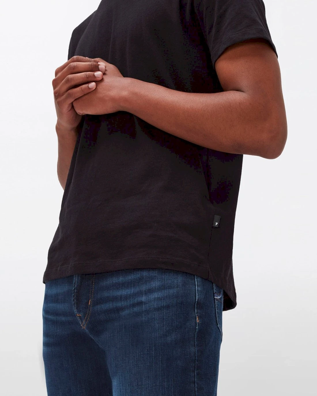 7 For All Mankind Cashmere Blend Tee In Black 5 7 For All Mankind Cashmere Blend Tee In Black - Image 3