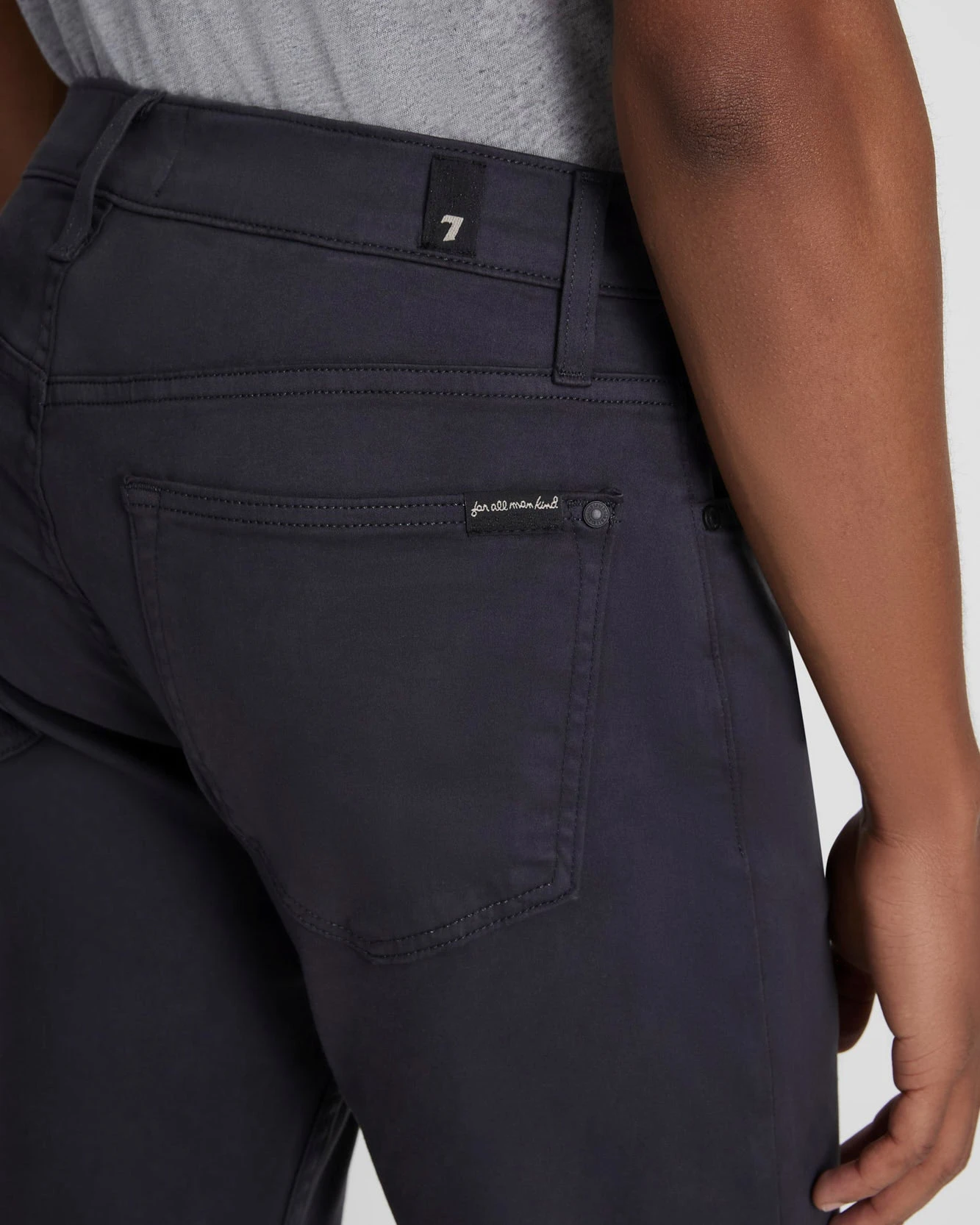 7 For All Mankind Luxe Performance Plus Slimmy In Gunmetal 11 7 For All Mankind Luxe Performance Plus Slimmy In Gunmetal - Image 9