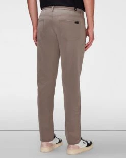 7 For All Mankind Tech Series Slimmy Tapered In Light Grey 9 7 For All Mankind Tech Series Slimmy Tapered In Light Grey -Sleek Fit Style 7T042C67 XLG 4