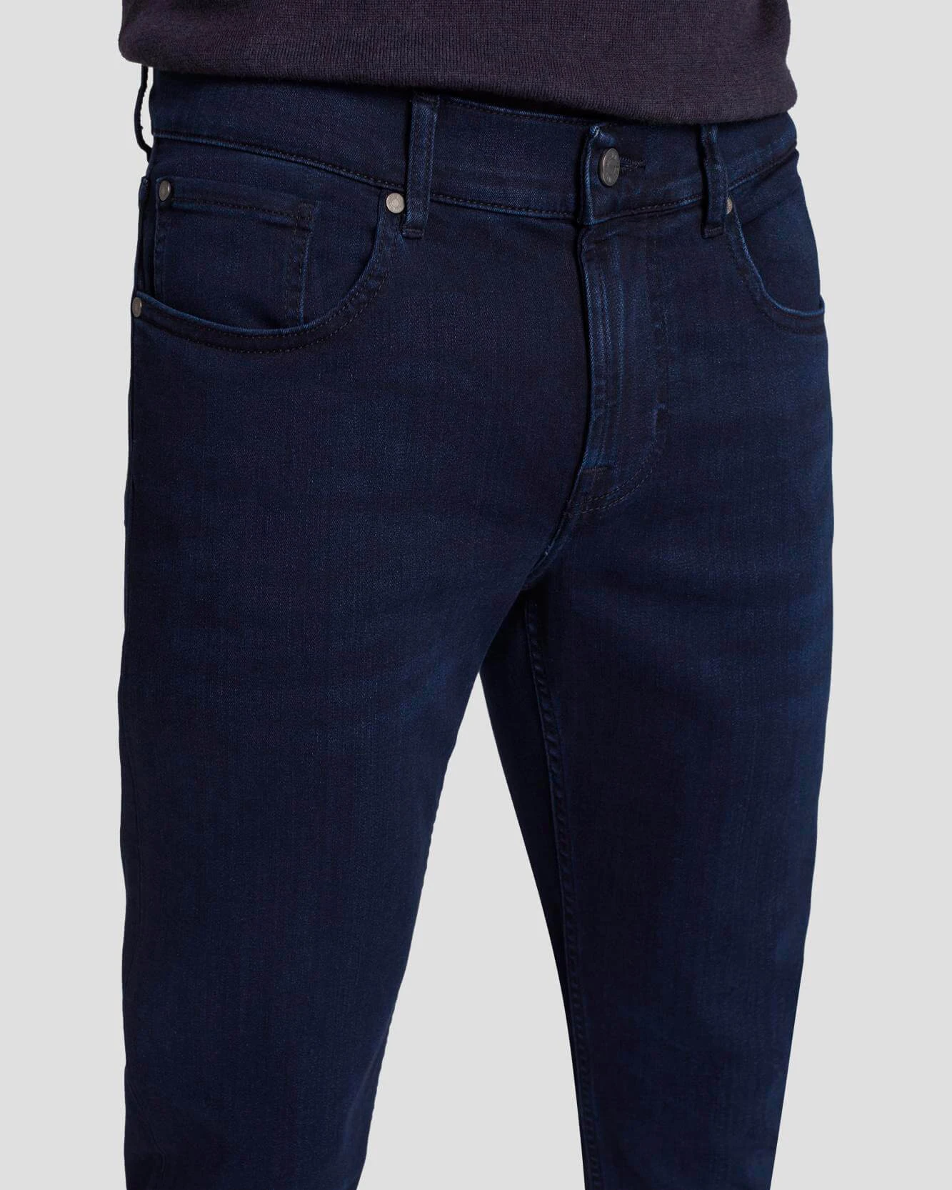 7 For All Mankind Luxe Performance Slimmy Tapered In Clear 5 7 For All Mankind Luxe Performance Slimmy Tapered In Clear - Image 3