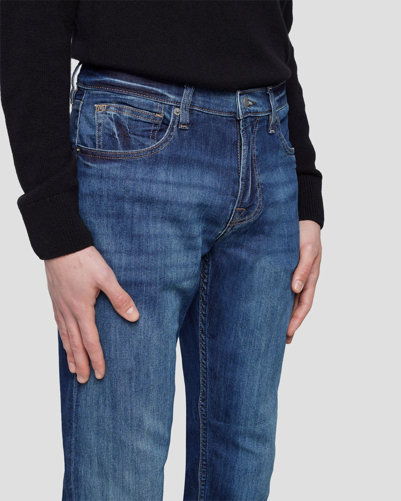 7 For All Mankind Airweft Straight Squiggle In Ironwood 5 7 For All Mankind Airweft Straight Squiggle In Ironwood - Image 3