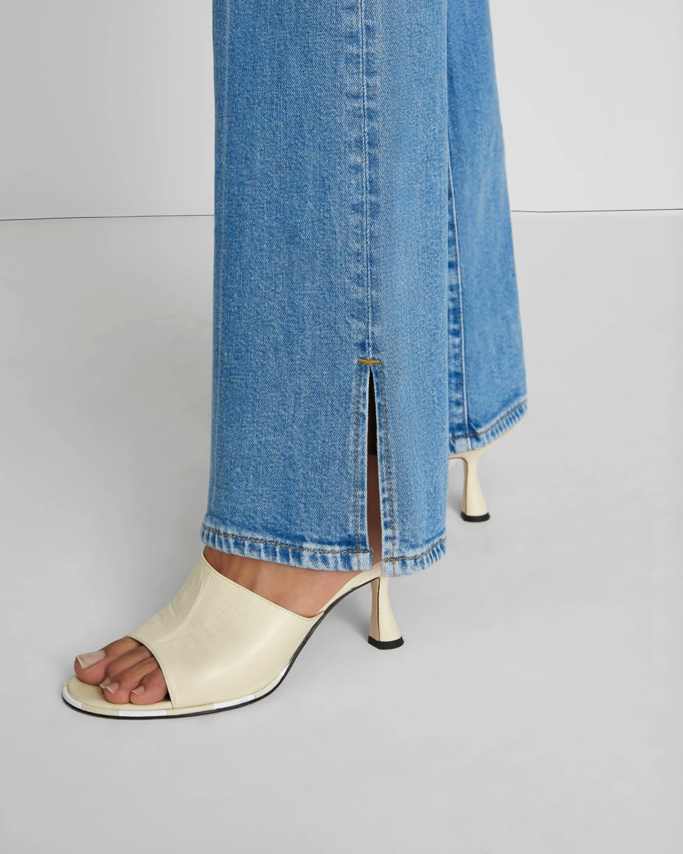 7 For All Mankind Original Bootcut In Chamberlain 5 7 For All Mankind Original Bootcut In Chamberlain - Image 3