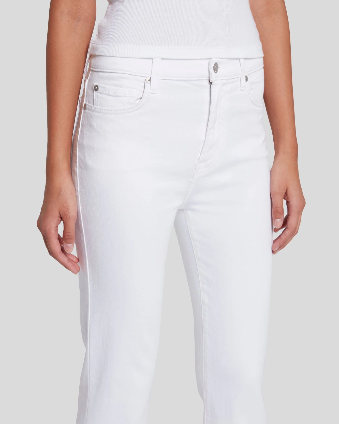 7 For All Mankind Slim Illusion High Waist Slim Kick In Luxe White 5 7 For All Mankind Slim Illusion High Waist Slim Kick In Luxe White - Image 3