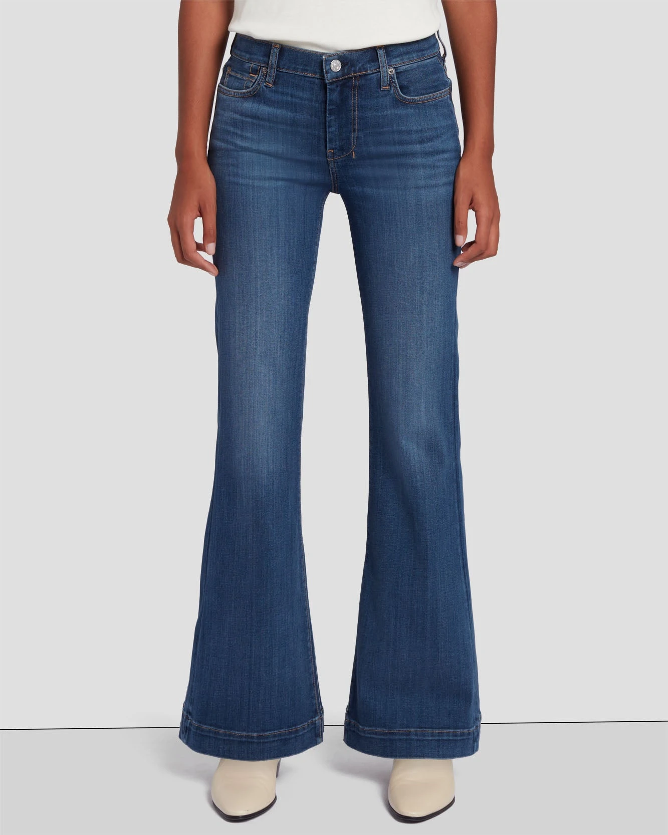 7 For All Mankind Tailorless Slim Illusion Luxe Dojo In Love Story 4 7 For All Mankind Tailorless Slim Illusion Luxe Dojo In Love Story - Image 2