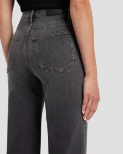 7 For All Mankind Luxe Vintage Ultra High Rise Cropped Jo In Courage -Sleek Fit Style 7U498C32 CO6 5