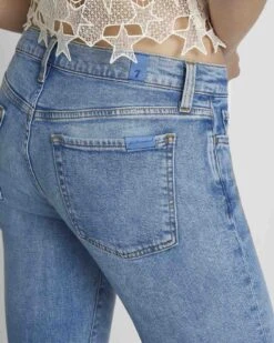 7 For All Mankind Low Rise Flare In Chamberlain -Sleek Fit Style 7U522967 CHN 3