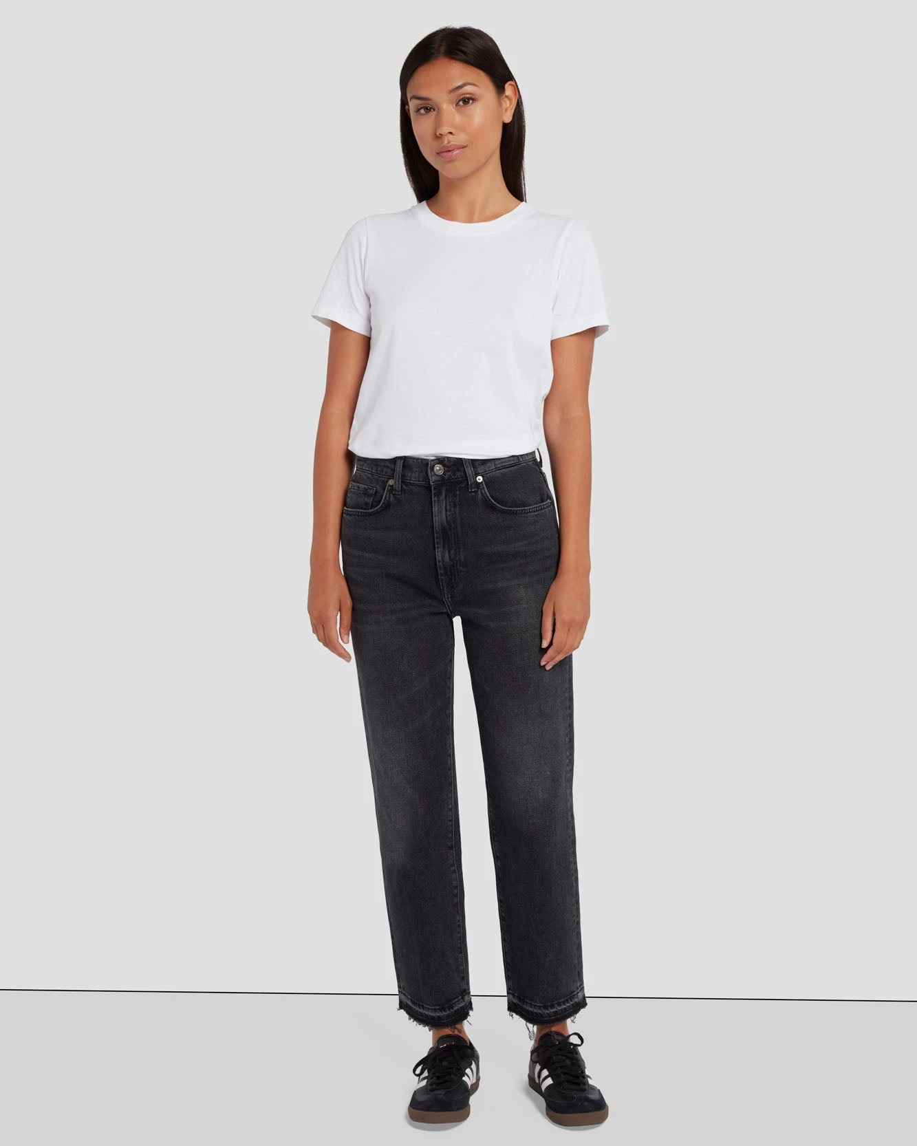 7 For All Mankind MANKIND Logan Stovepipe In Licorice 8 7 For All Mankind MANKIND Logan Stovepipe In Licorice - Image 6