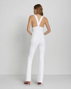 7 For All Mankind Front Zip Flare Jumpsuit In Brilliant White 9 7 For All Mankind Front Zip Flare Jumpsuit In Brilliant White -Sleek Fit Style 7U892672 BW4 4