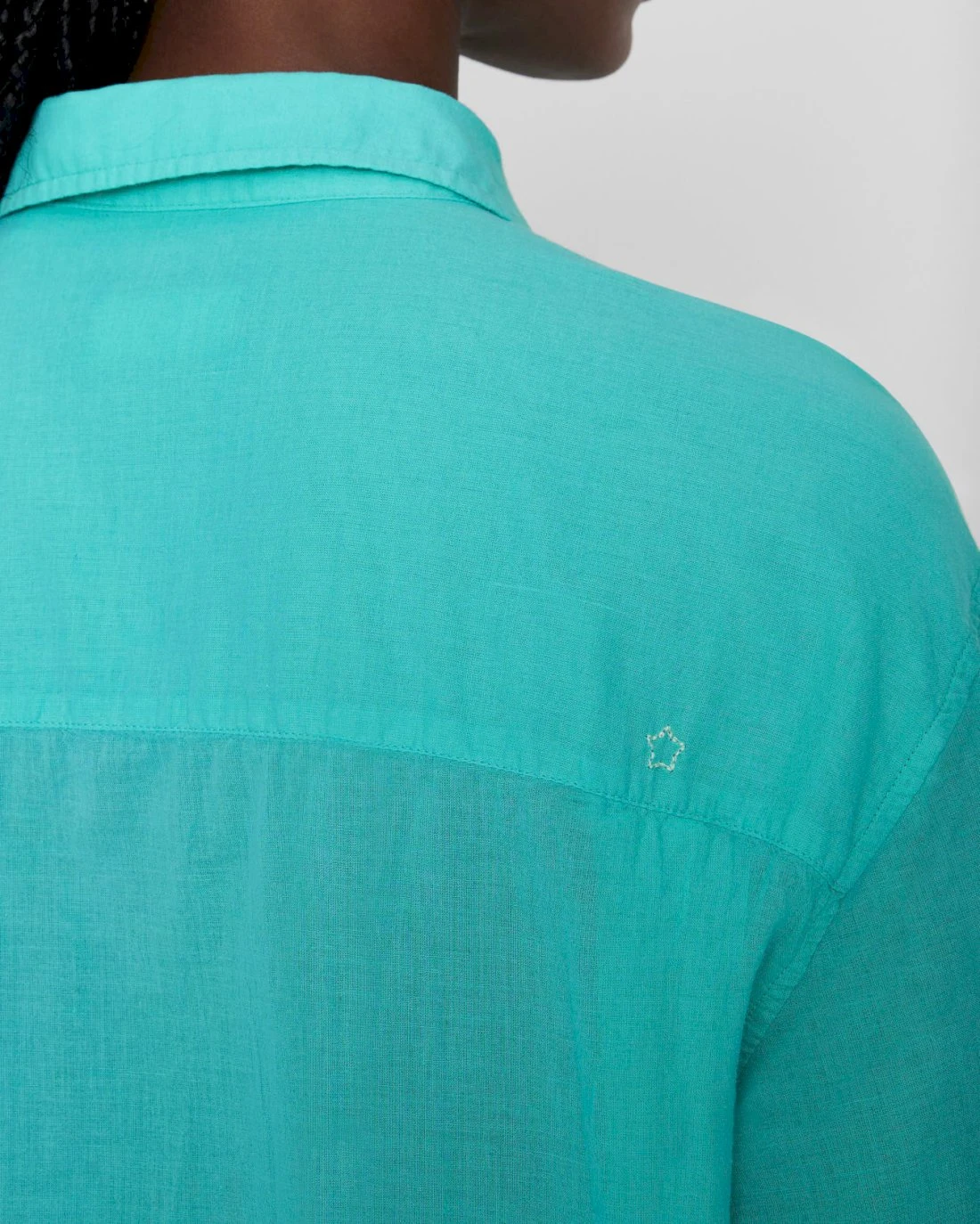 7 For All Mankind Classic Button Up Shirt In Atlantis 5 7 For All Mankind Classic Button Up Shirt In Atlantis - Image 3