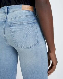 7 For All Mankind Luxe Vintage Dojo In Camila -Sleek Fit Style beda3a9782fb458e7a0c7891e0d274ca